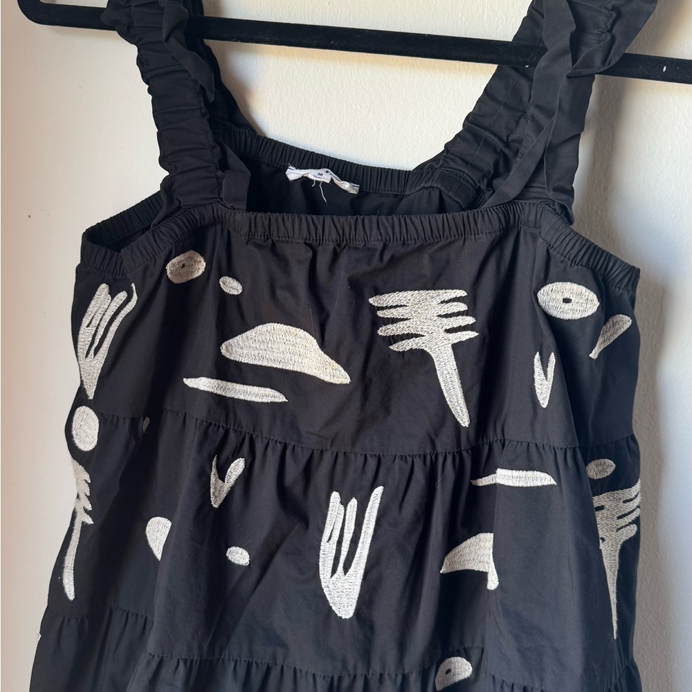 THML Black Abstract Sleeveless Top